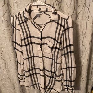 Old navy shirt